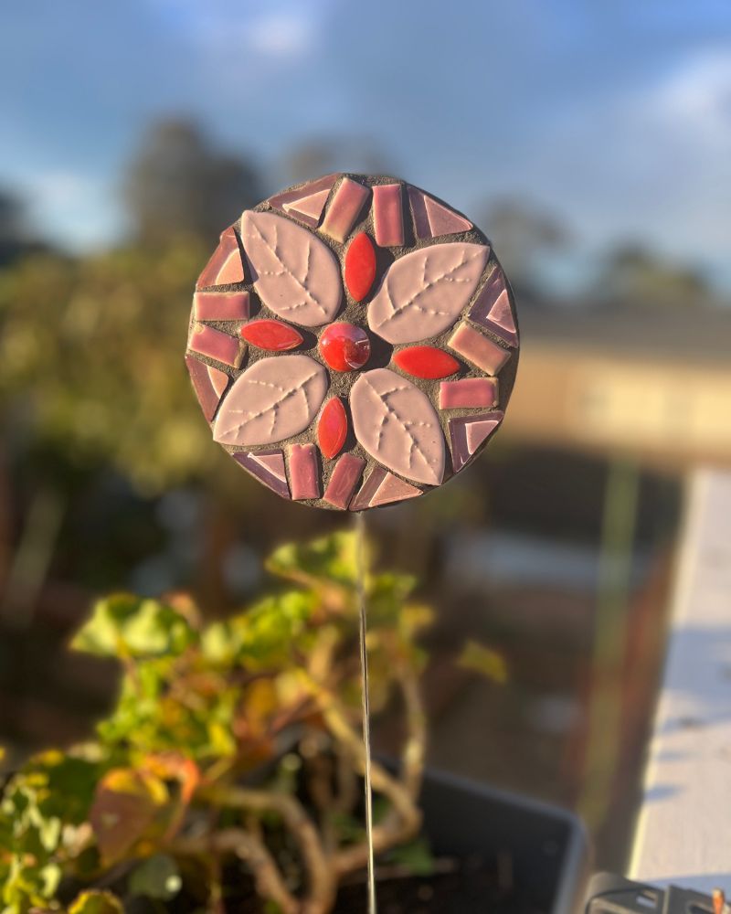 Monica Penders-Krushka - Pink garden lolliopop